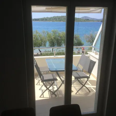 Galeb * Vodice