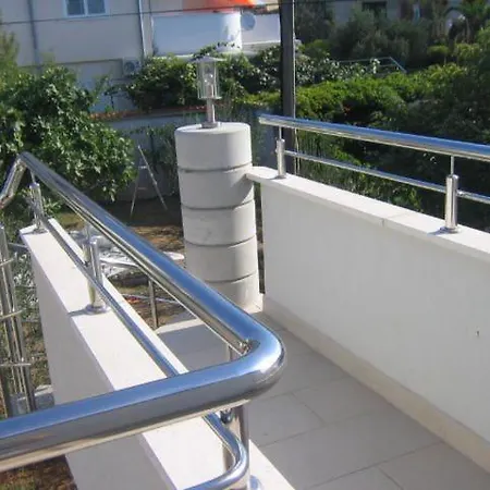 Galeb Apartment *