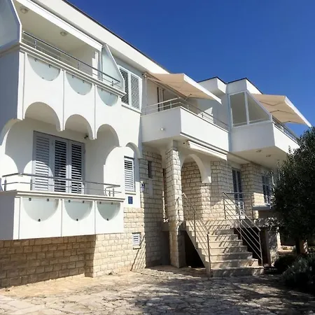 Apartment Galeb
